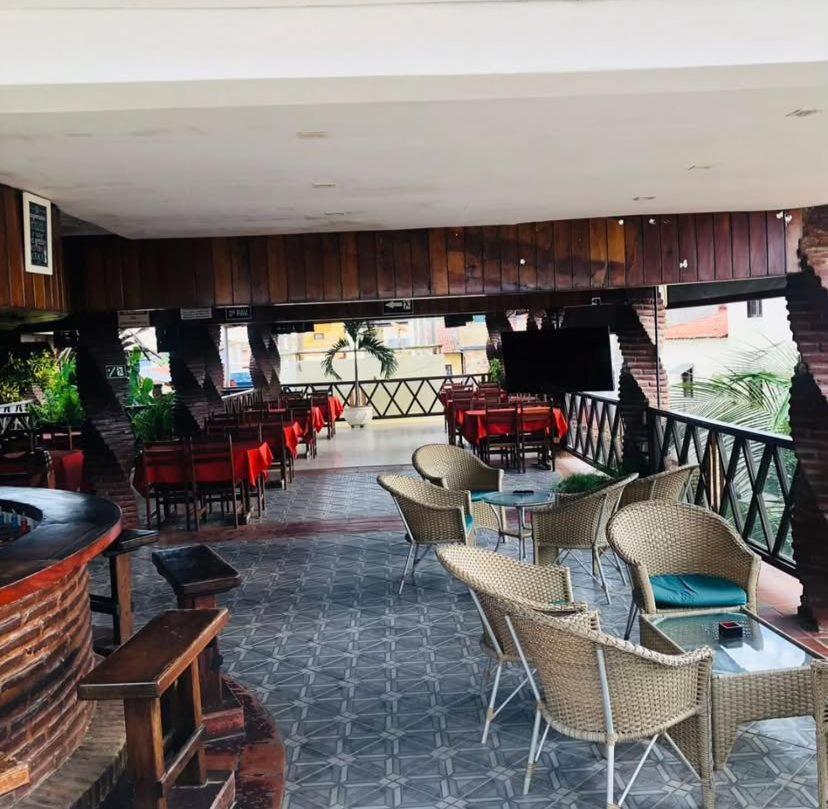 Hotel Pousada Do Toby à Canoa Quebrada Extérieur photo